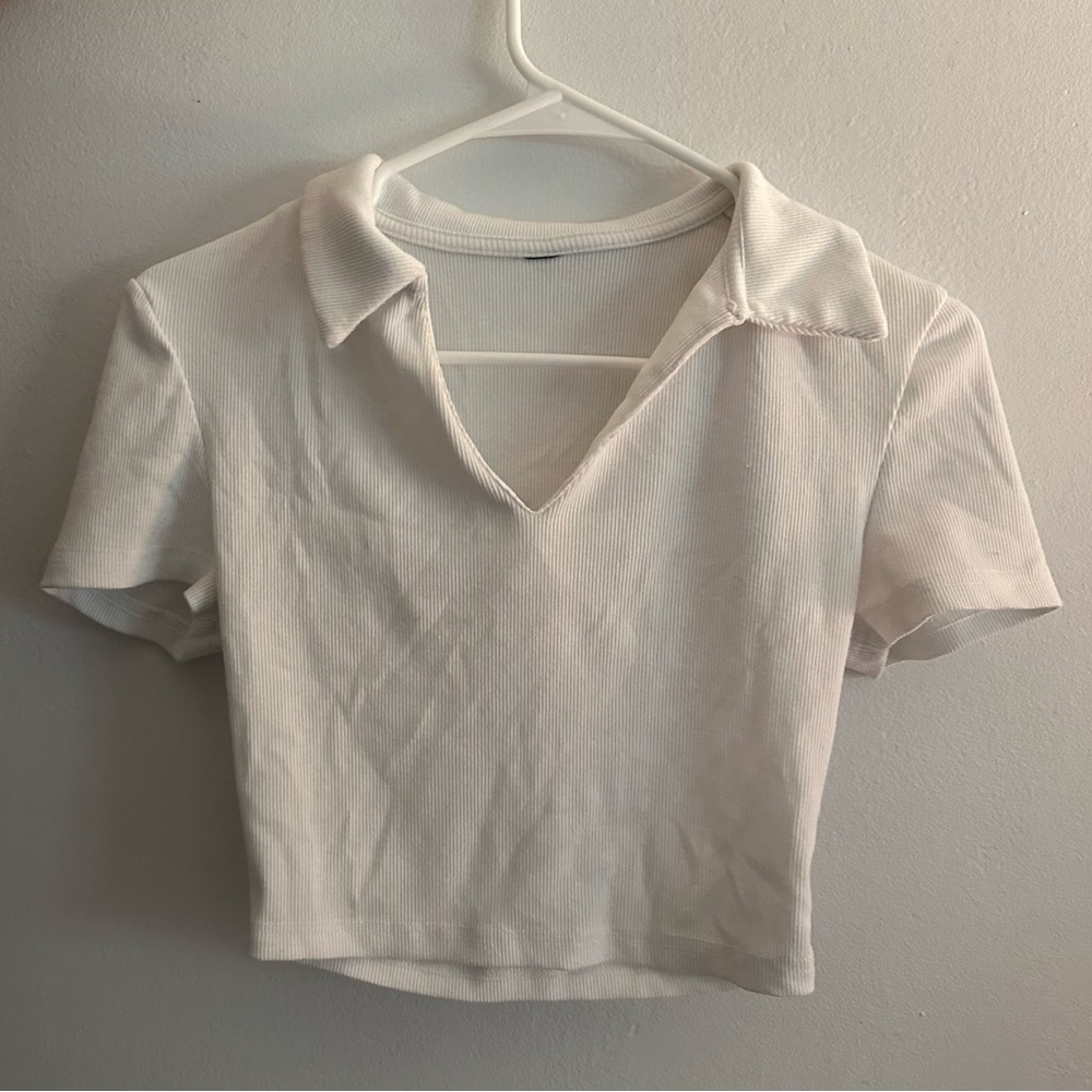Small Wild Fable Collared Top